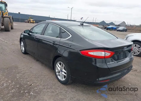 2014 Ford Fusion Se z USA, uszkodzony, nr VIN 3FA6P0HD7ER160709